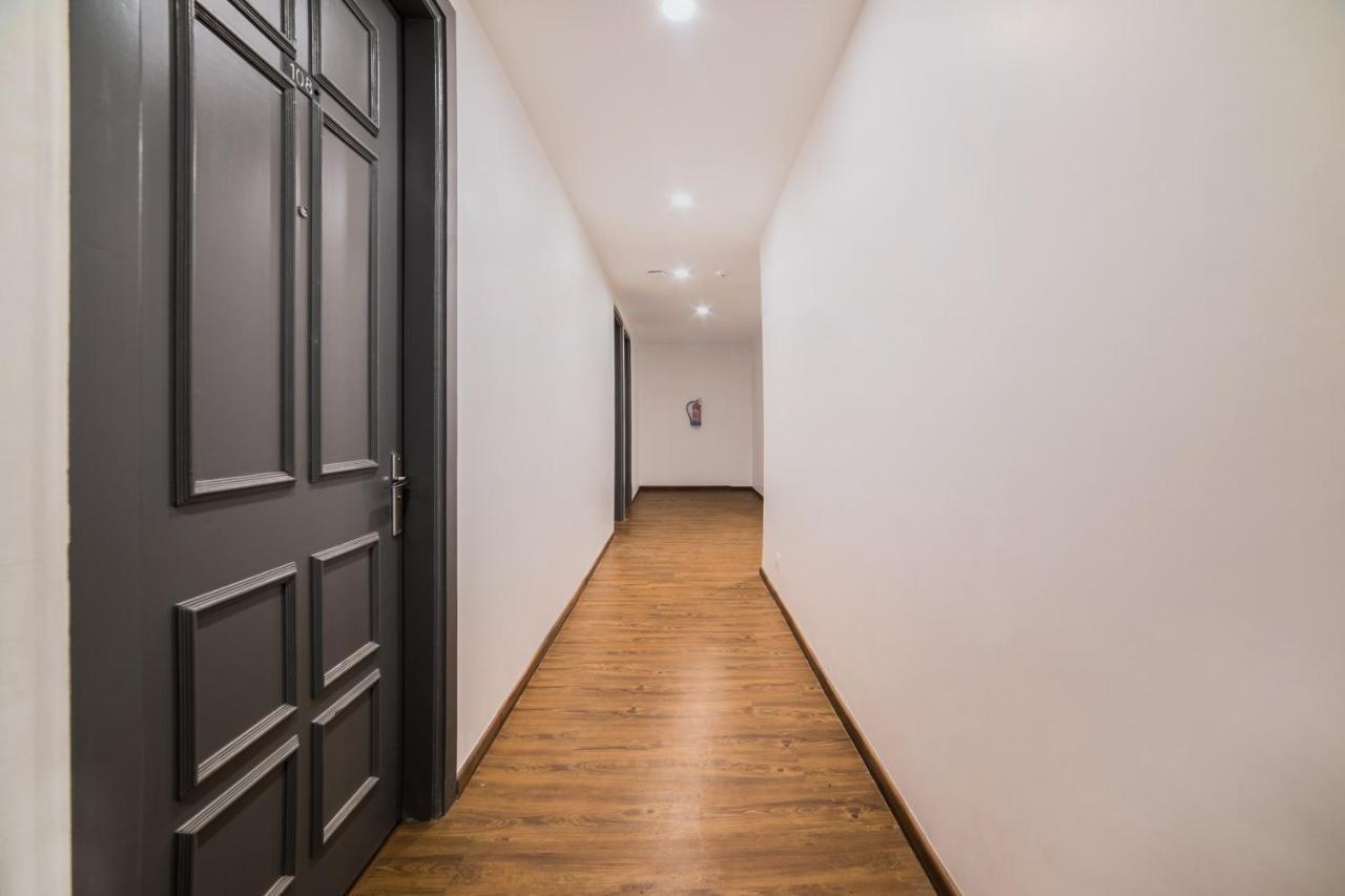 Oyo Townhouse 086 Pankha Road Hotel New Delhi Exterior foto