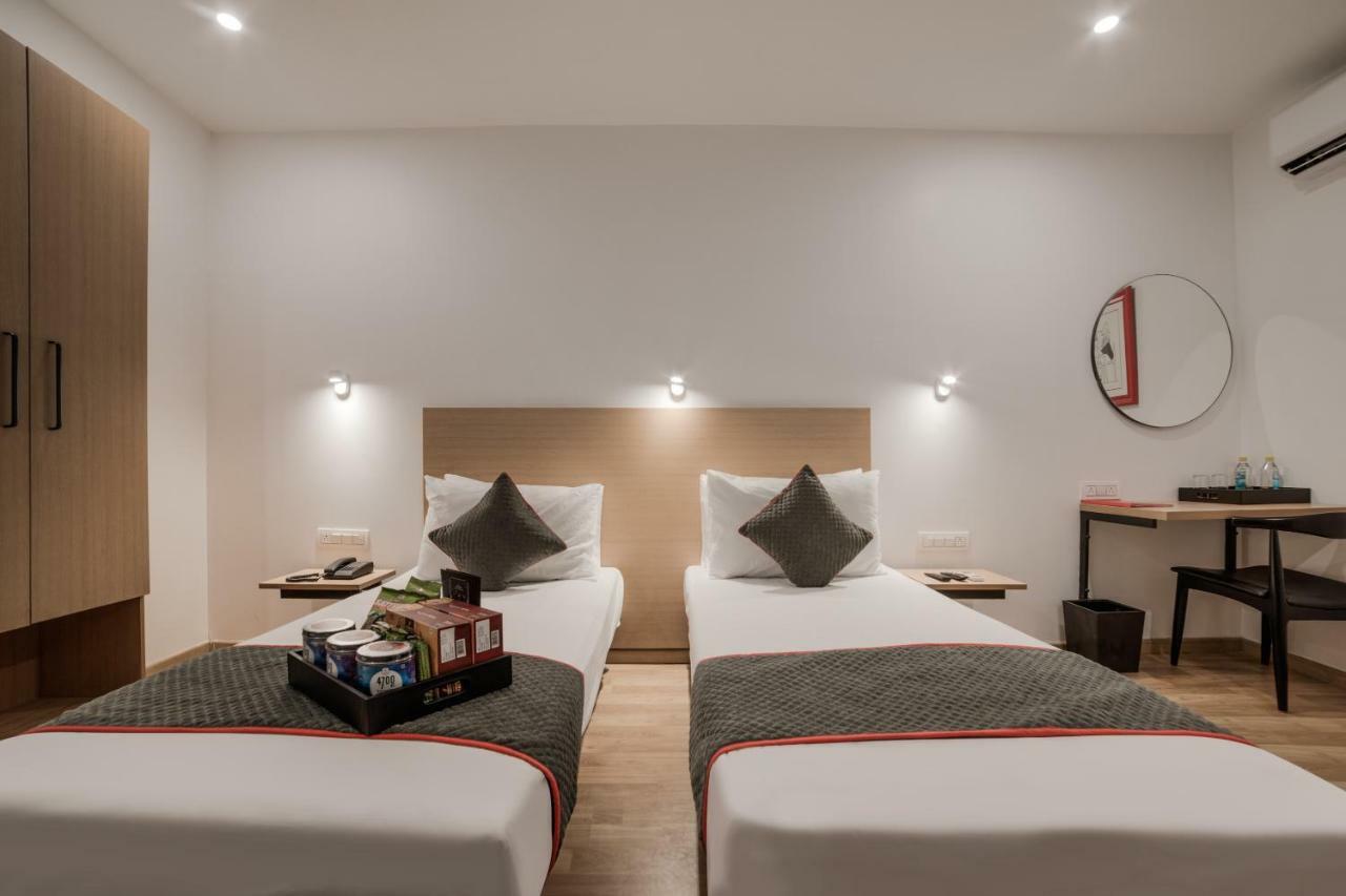 Oyo Townhouse 086 Pankha Road Hotel New Delhi Exterior foto
